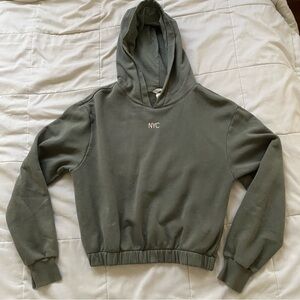 H&M Organic Cotton NYC Hoodie in Olive